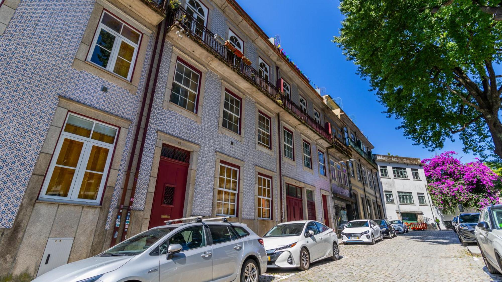 Cozy Downtown Apartment By Unique Hosts Porto Exterior photo